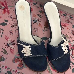 Tommy Hilfiger Navy Denim Open-Toe Slide Mules with White Lace Detail